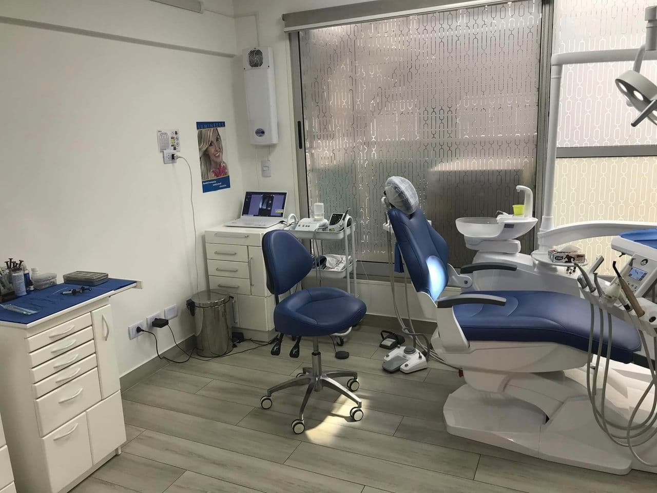 Обложка Denta Laser