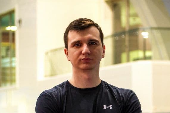 Обложка Рифат Аюпов