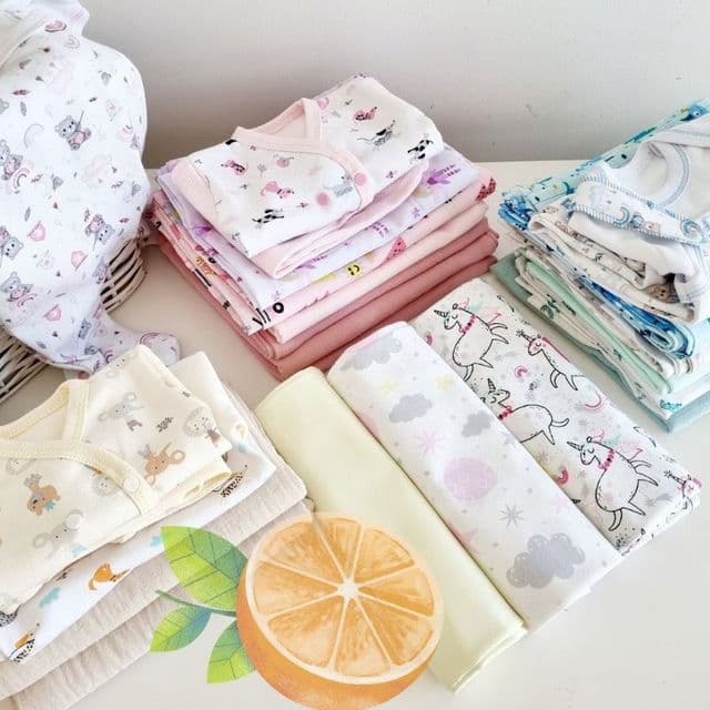 Обложка Пеленки и детская одежда