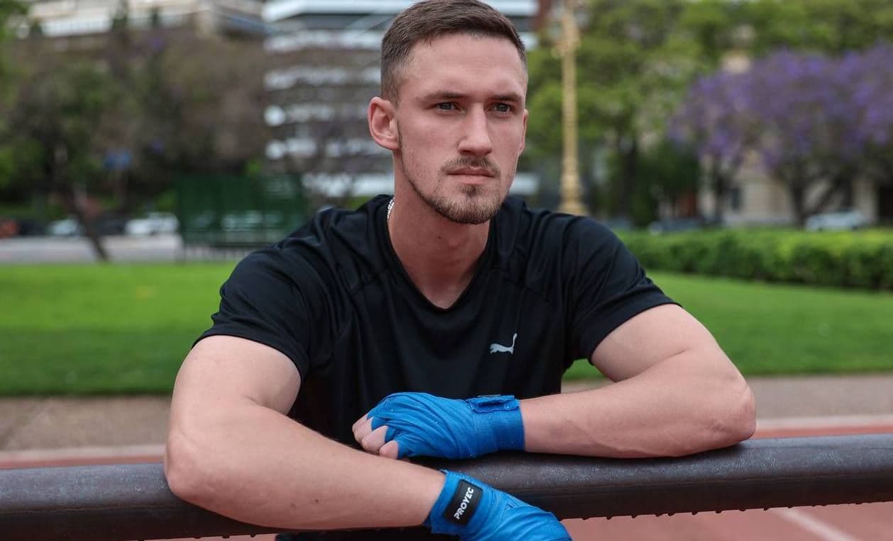 Обложка Иван бокс