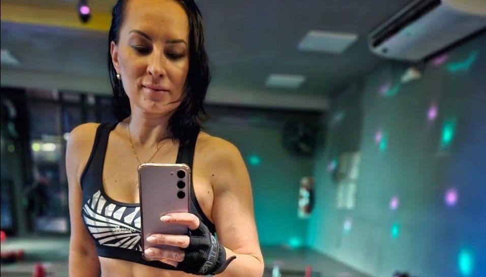 Обложка Олеся Казакова